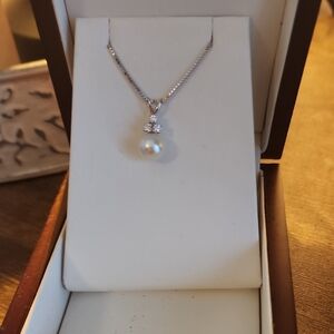 Akoya 14kt White Gold, Diamond and Cultured Peral Pendant